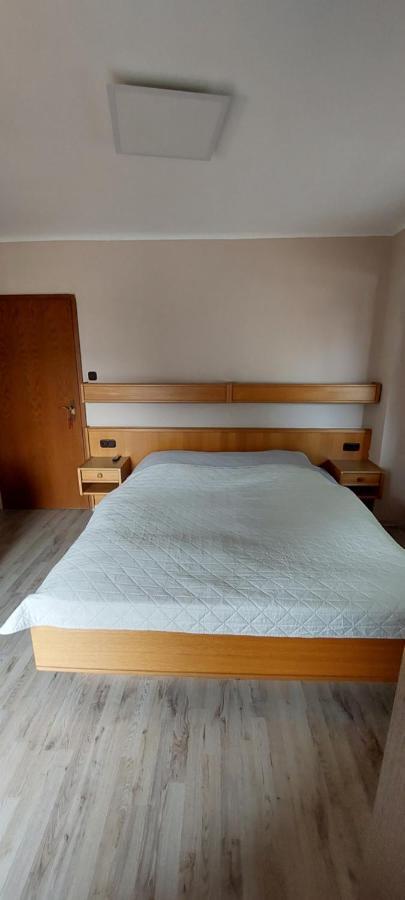 Black Bear Bikers Pub-Hotel Kempfeld Екстер'єр фото