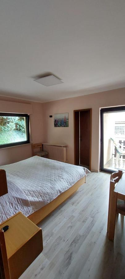 Black Bear Bikers Pub-Hotel Kempfeld Екстер'єр фото