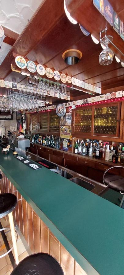 Black Bear Bikers Pub-Hotel Kempfeld Екстер'єр фото