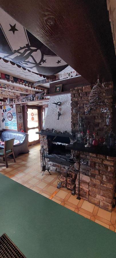 Black Bear Bikers Pub-Hotel Kempfeld Екстер'єр фото